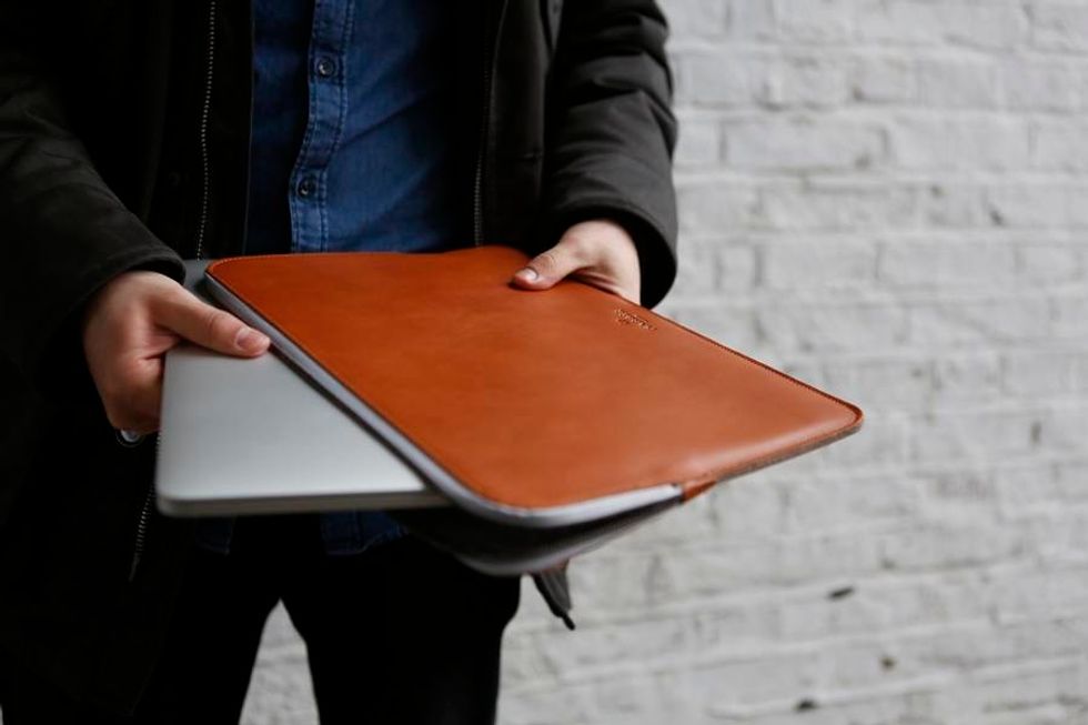 Best 20 leather sleeves to protect your Macbook