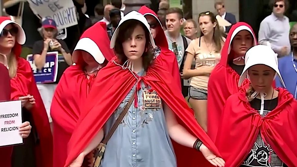 25 Tweets That Perfectly Explain How The Alabama Government Doesn’t Care About Women... At All