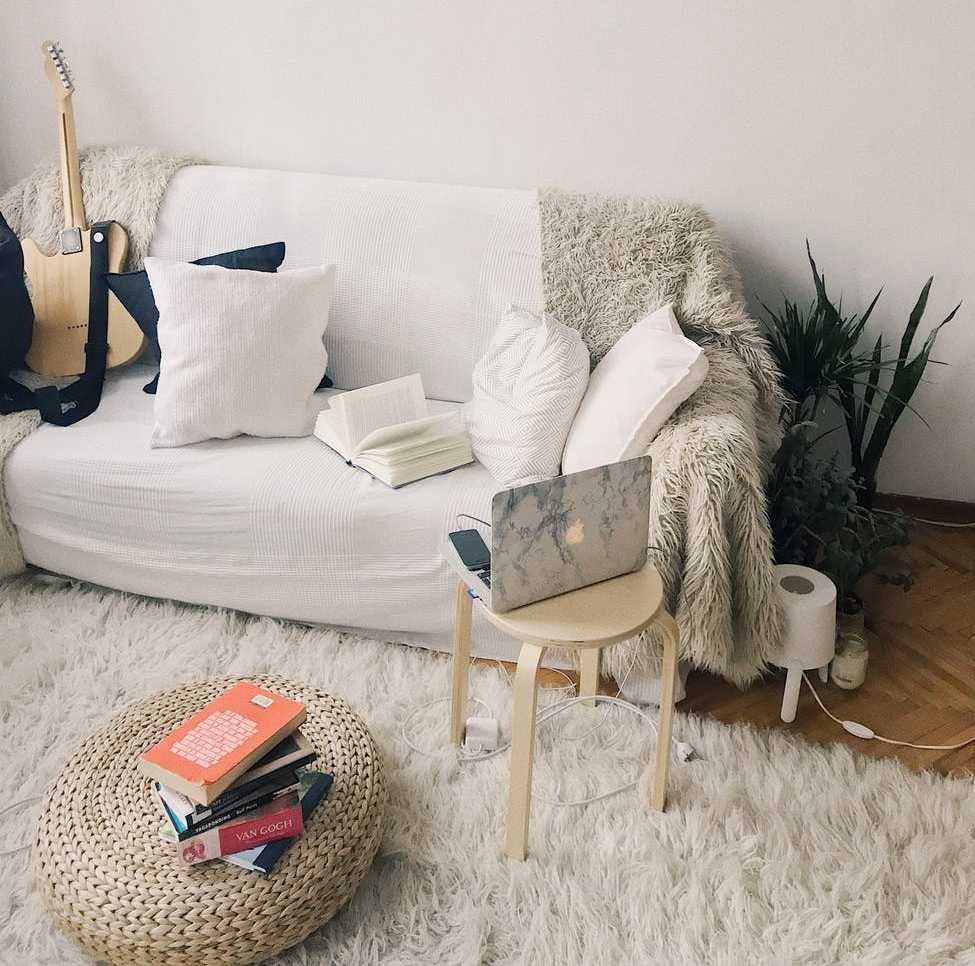 Ugly Apartment Hacks For Broke Students