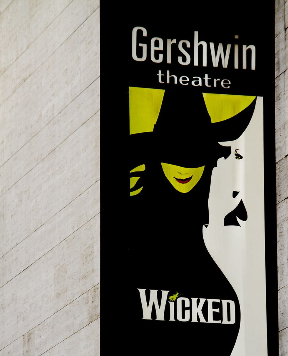 I Didn't Stay A Musical Theatre Major, But I Applaud The Loudest For Those Who Do