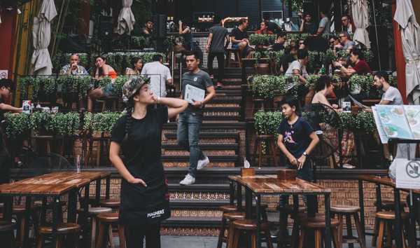 9 Ways You Can Treat Your Server If You Want To Be The Worst Person Ever