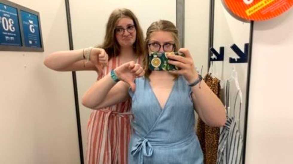 To All The 'Bigger' Girls Who Have Cried In A Dressing Room, It's Not Your Body — It's The Clothes