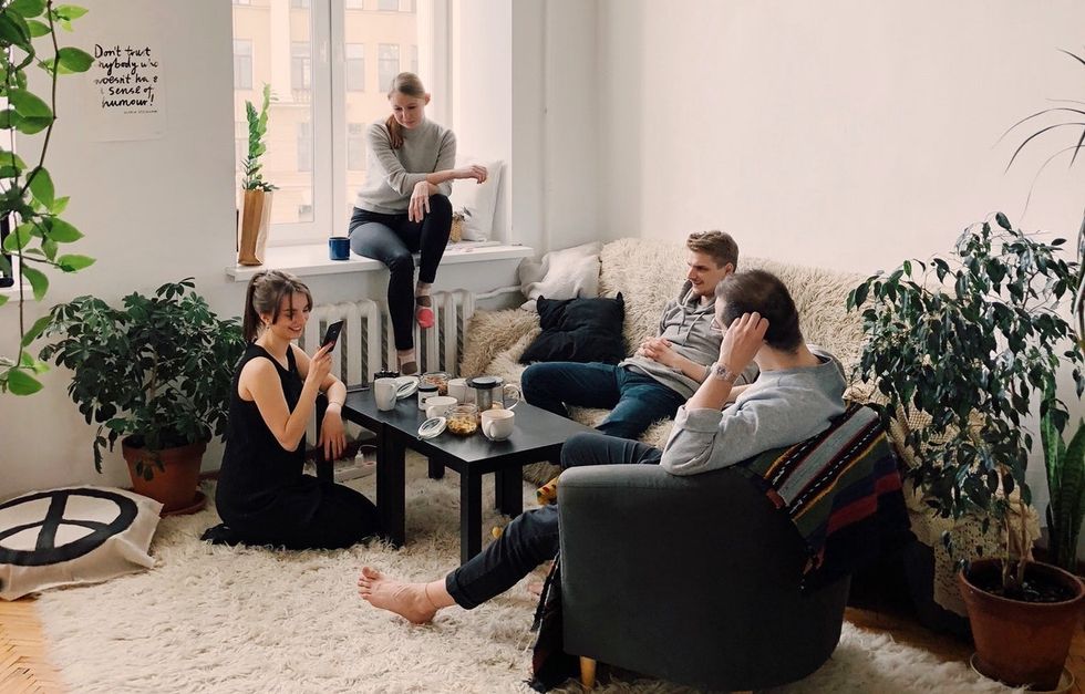 4 Tips To Stay Sane While Hosting People at Your Place