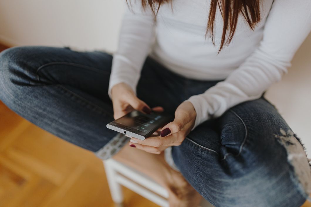 6 Numbers To Give To Someone When You Don't Want To Give Your Actual Number