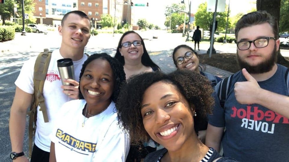 6 Reasons Why Everyone Needs To Appreciate Their RA For Everything They Do