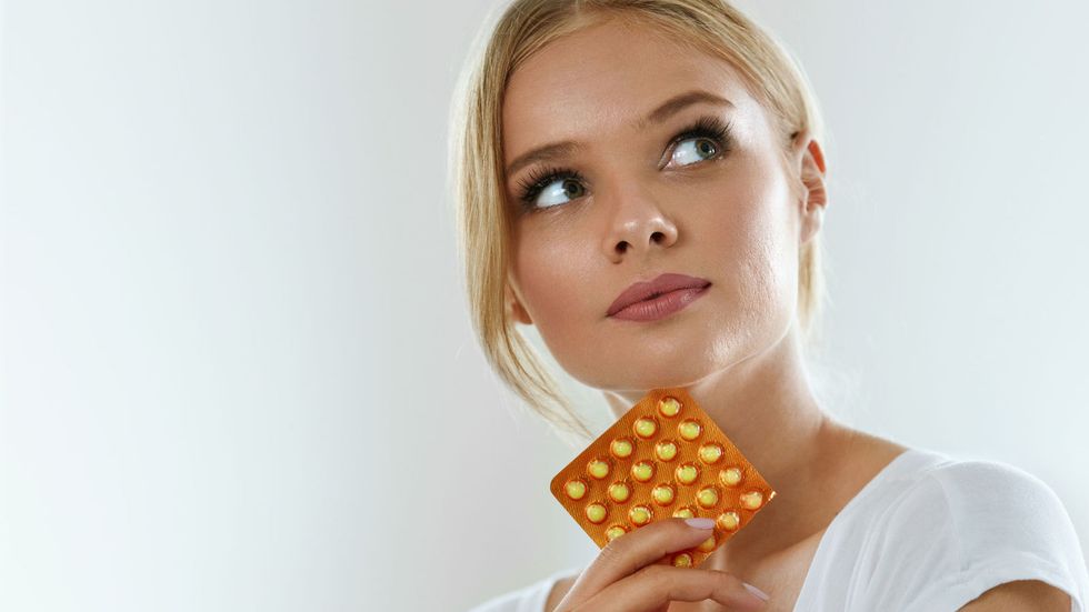 8 Reasons Birth Control Pills Should Already Be Available Over-The-Counter