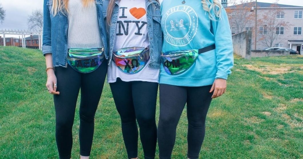 10 Things I'll Have In My Fanny Pack For Sorority Rush