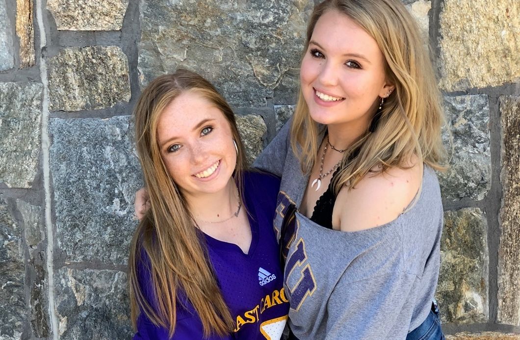 10 Tips For Surviving Game Day Without Letting The Pre-Game Bench You