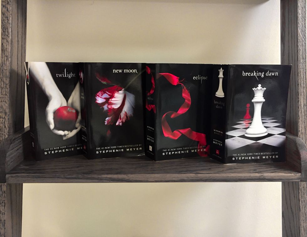 I Read The Twilight Saga For The First Time In 8 Years – Here’s What I Think Now