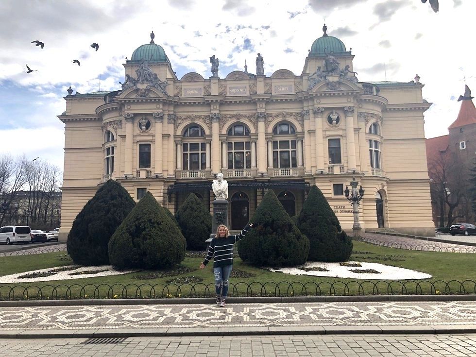 I Don't Know Who Needs To Hear This, But It's OK To Take Your Time To Heal From Heartbreak