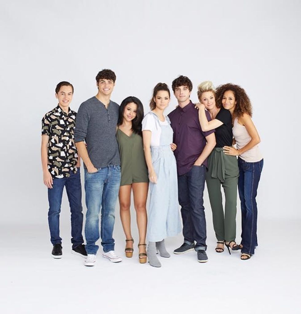 8 Beliefs Of Non-Traditional Family Life That "The Fosters" Have Confirmed For Me