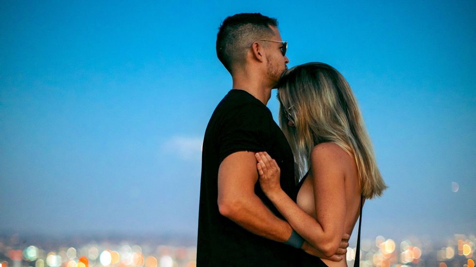 Settling For A Relationship That's 'Good Enough' Isn't Good Enough, It's Lazy And Unhealthy