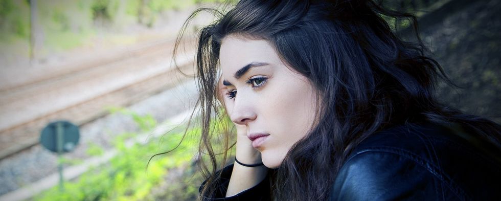 I'm The Girl Who Overthinks Everything. Please, Bear With Me.