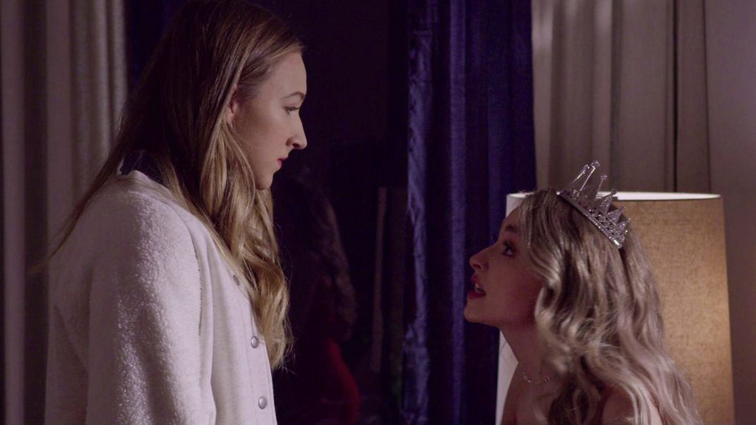 What It's ACTUALLY Like Being The "Tall Girl" In Every Situation