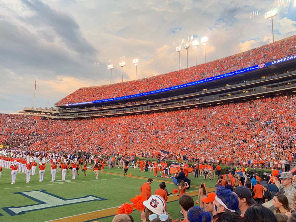 8 Do’s And Don’ts For College Students on Gamedays