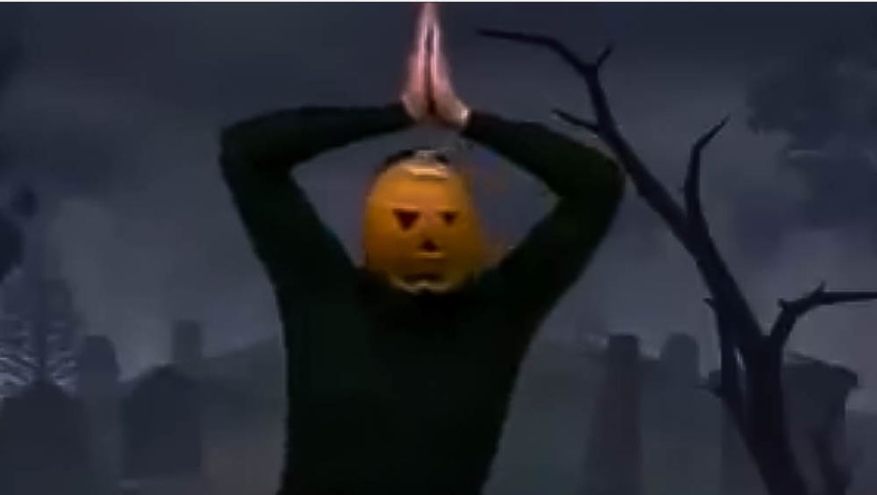 10 Ranked Halloween Movies To Get "90's Kids" Through This Fall