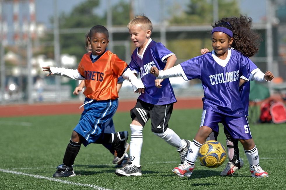 How to Help Your Kids Deal with a Sports Injury
