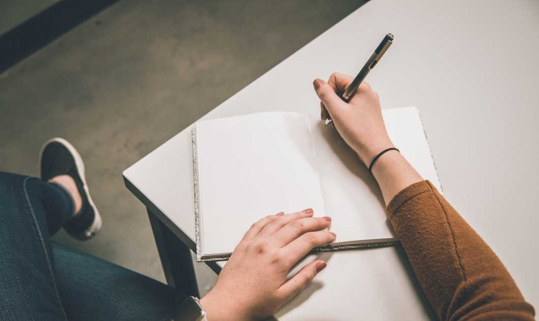 Writer's Eye Seeing The World Through A Writer's Eyes | The Odyssey Online