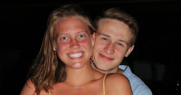 8 Lessons My Long-Distance Relationship Has Taught Me About Unconditional Love