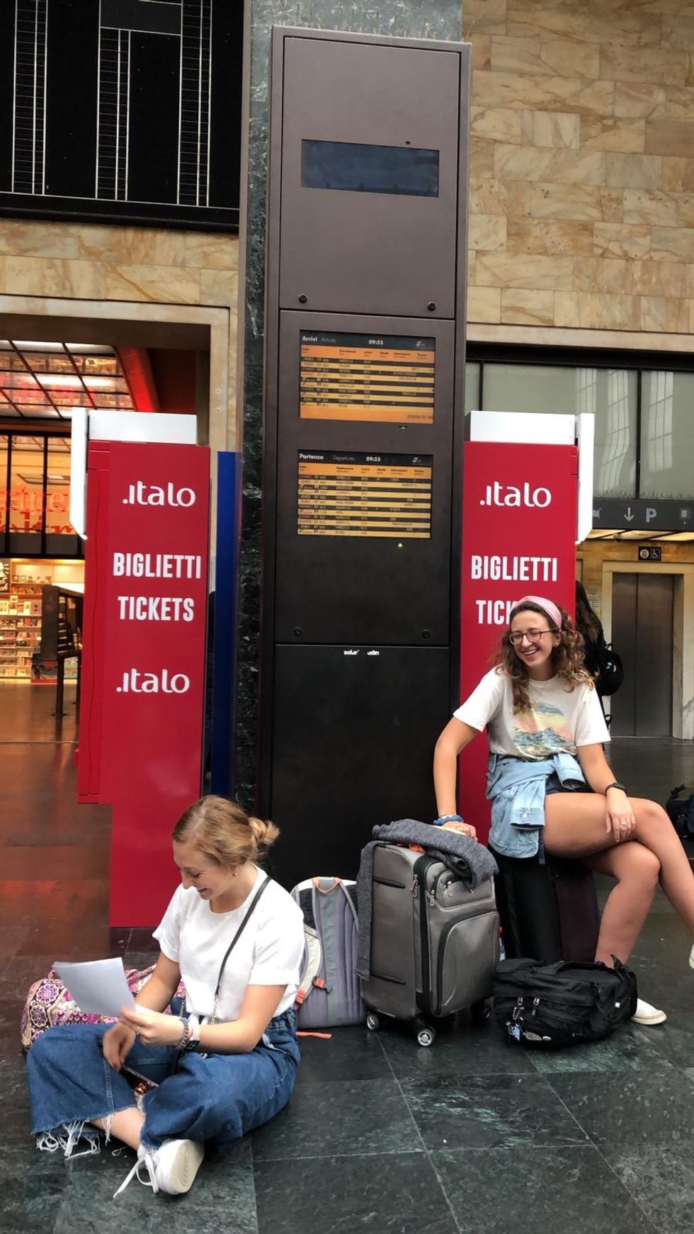 7 Annoying Things About Travel That No One On Instagram Talks About, Like EVER