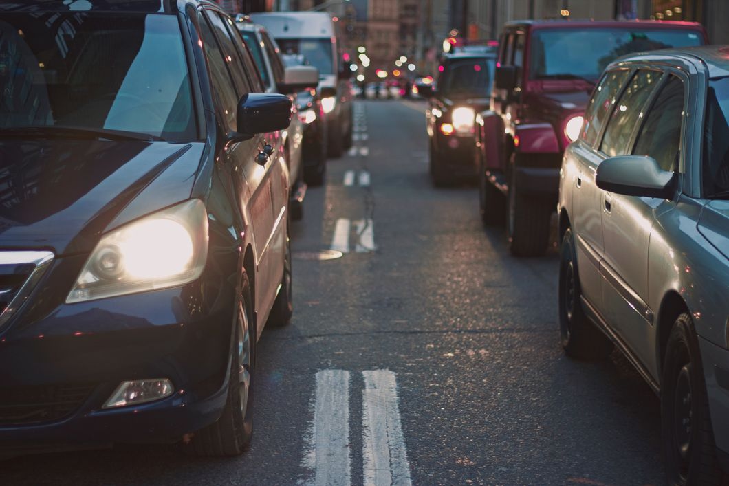 5 Driving Habits Everyone Should Adopt To Avoid Being Hated By The Masses