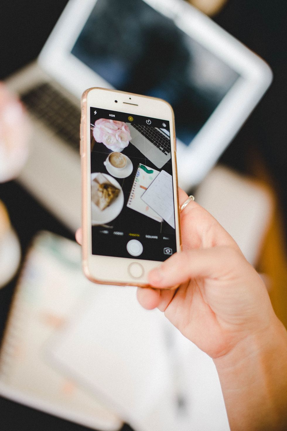 8 Apps To Download Before Travel