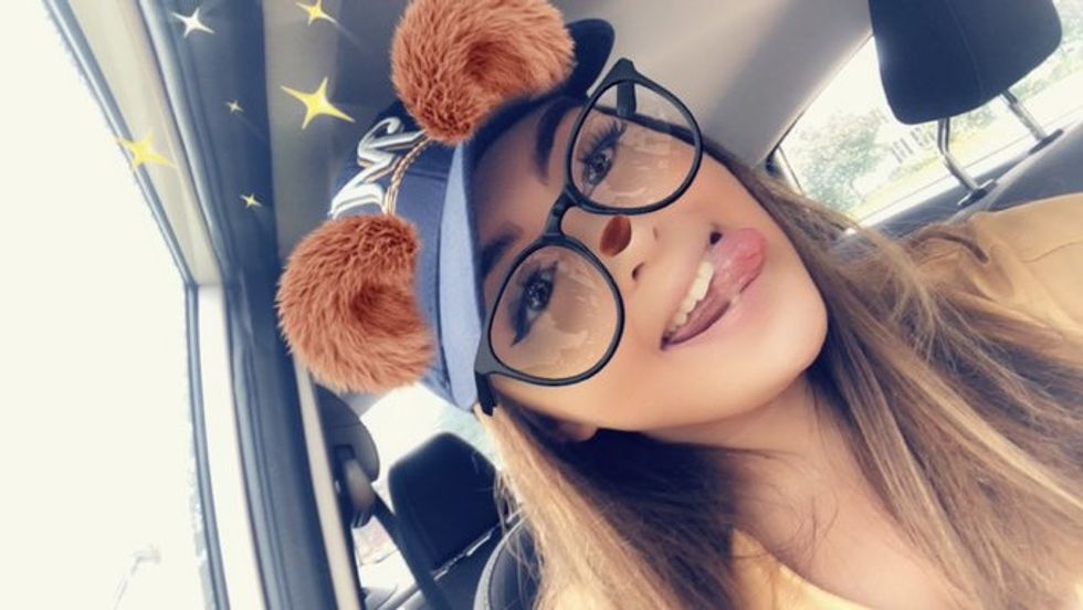 The Tragic Truth Is The ONLY College Guys Worth Dating Are NOT On Dating Apps