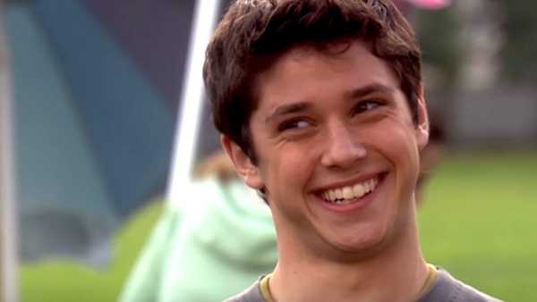 27 Throwback Babes Disney+ Will Have You Crushing On Again