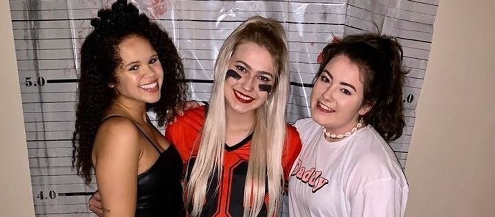 10 Reasons Your Girl Friends Make Better Cuddle Buddies Than Any Boy, No Contest