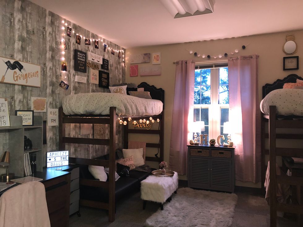 College Life Is Better Outside Of The Dorm