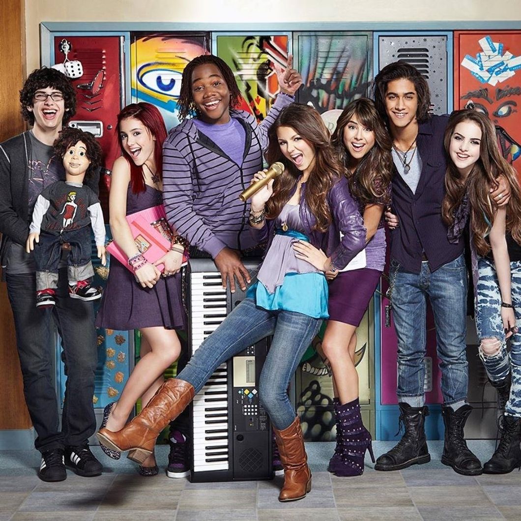 'Victorious' Got Away With Too Many Adult Jokes For A Kid's Show