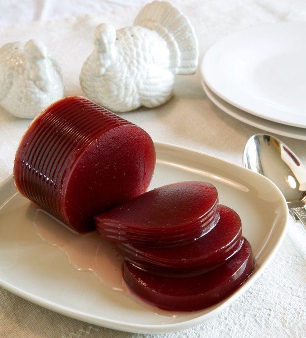 Unpopular Thanksgiving Opinion: Cranberry Sauce Is Actually A Good And Vital Part Of Your Thanksgiving Plate