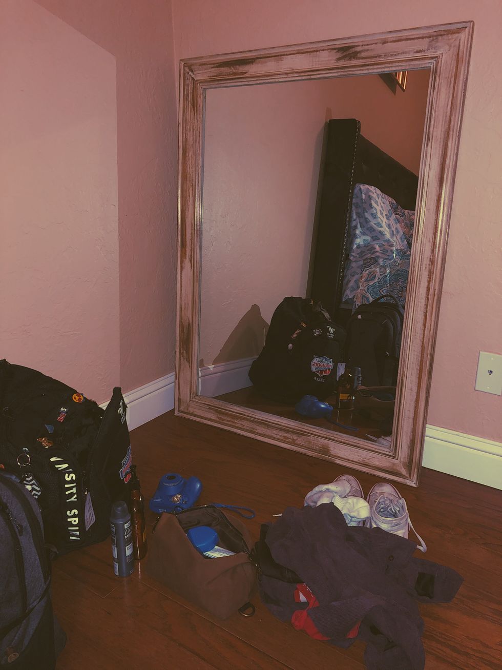 It's Crazy How A Mirror Brought Back All The Nostalgic Memories With My Best Friend