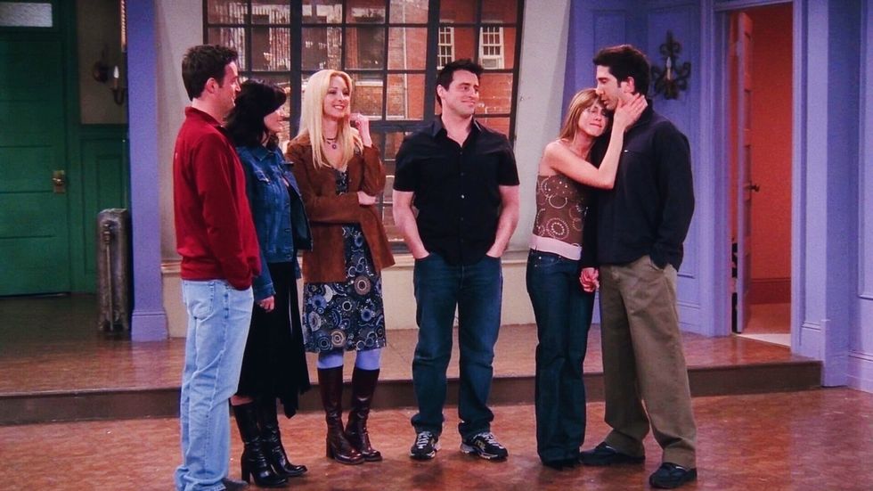 The 20 Most Iconic Episodes Of "Friends" To Watch Before They Take It Off Netflix In 2020