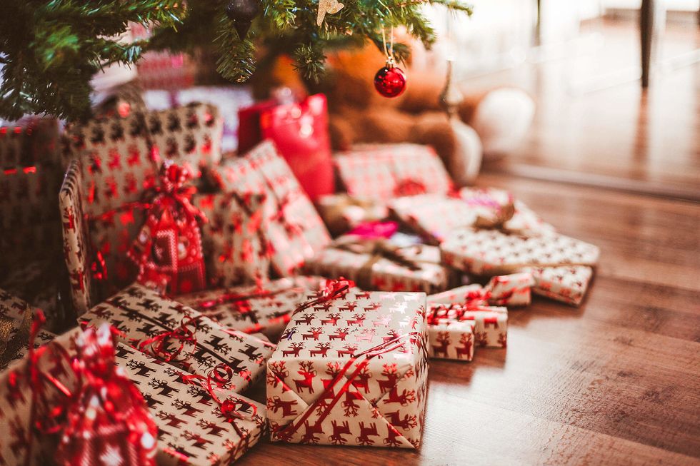 25 Last-Minute Christmas Gift Ideas For Everyone On Your List