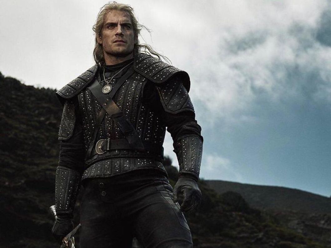 The Witcher And Game Of Thrones Exist In The Same Fantasy Realm, But Do Not Need Comparisons