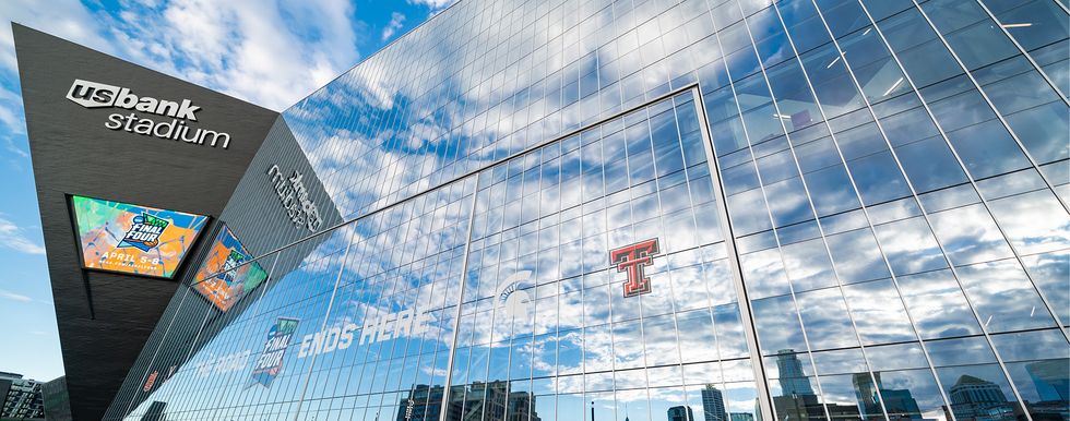 Glass Monolith Proves Predator To Birds