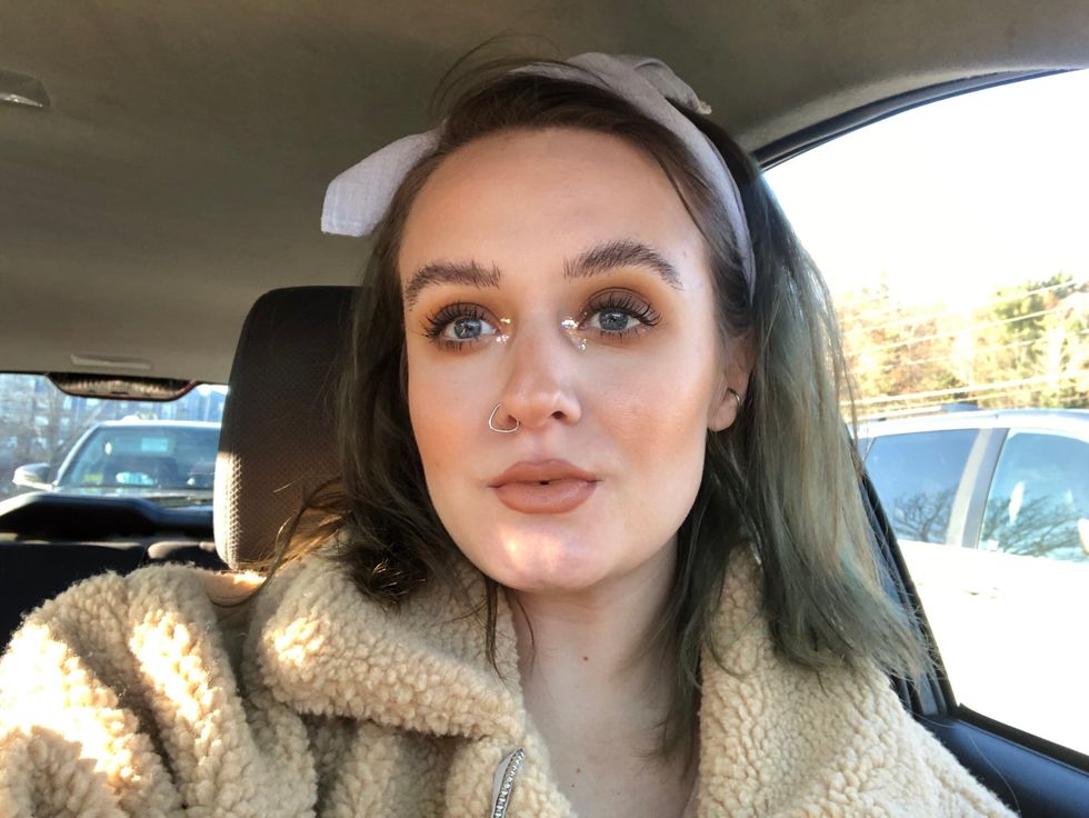 Date Zoe: A Creative, Halsey-Loving Student Looking For Love In North Carolina