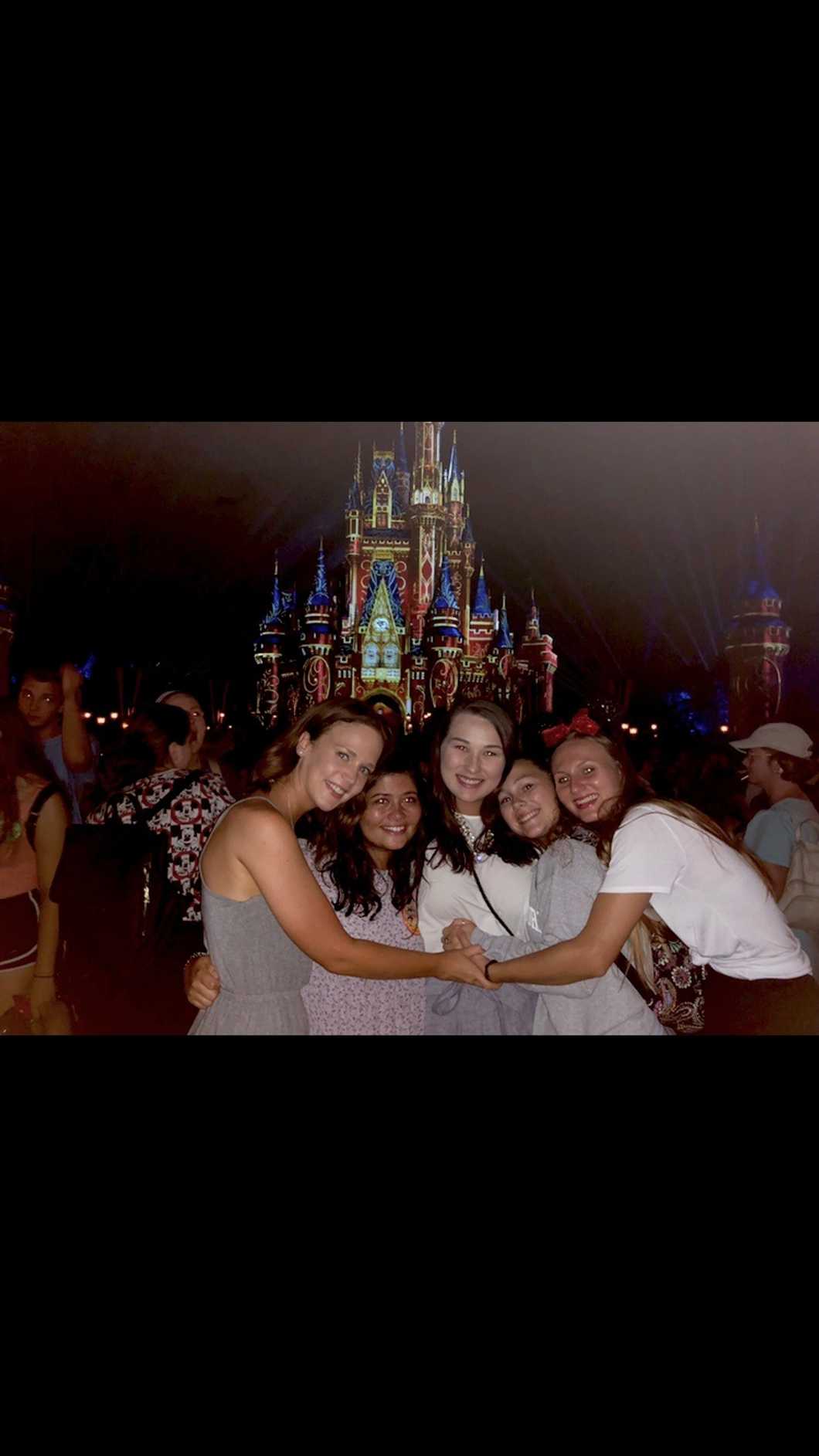 I Took A Semester Off To Be A Walt Disney World Cast Member, Here's How It Changed Me Forever