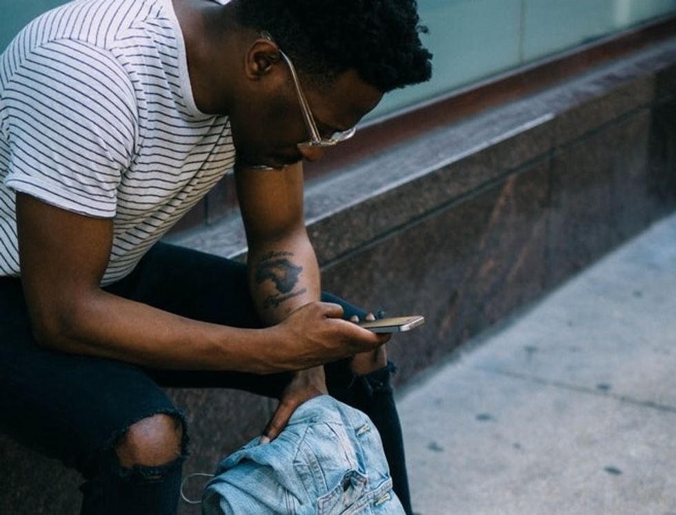 Stop Telling Your Friends About The Problems In Your Relationship, It's Only Making It Worse