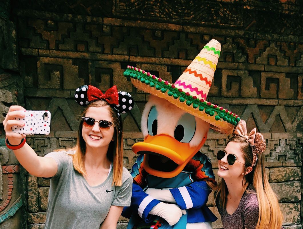21 Signs You're An Offical Disney Superfan