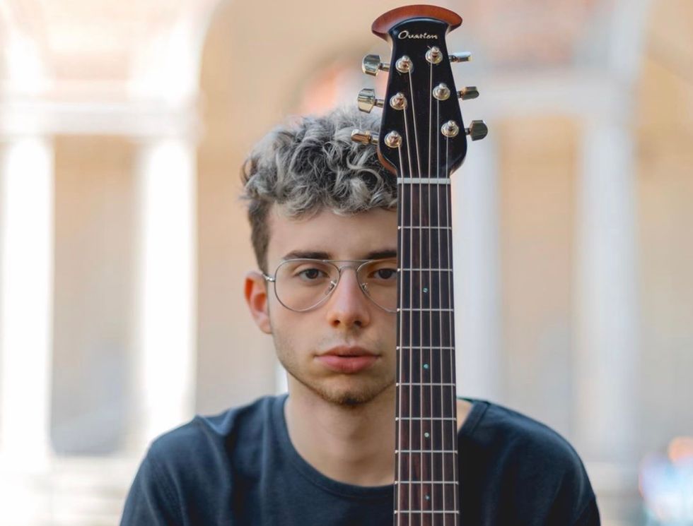 Axol Pushes Boundaries With Latest Release 'Quiero'