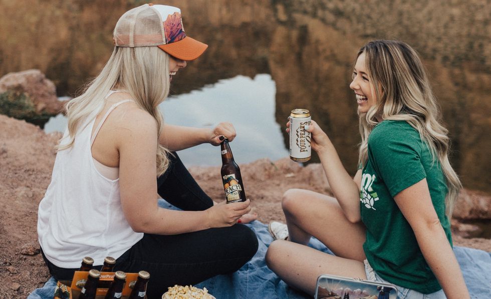 10 Things You Can Relate To If You're Living A 10/10 Single Girl Life