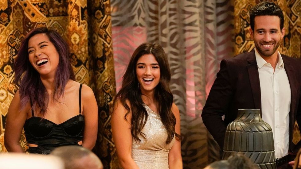 Get The Looks From Episode 1 Of 'Listen To Your Heart' — Including Jamie's $11 Rose Ceremony Outfit