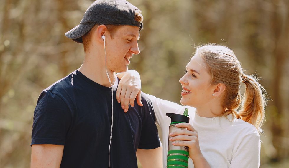 Dear Diary, I Started Dating Someone Before Quarantine And Social Distancing Has Made Us Stronger