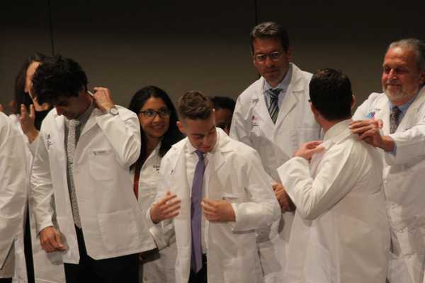 I Spoke To A New York City Med Student About COVID-19, And It's Really All-Hands-On-Deck Out There