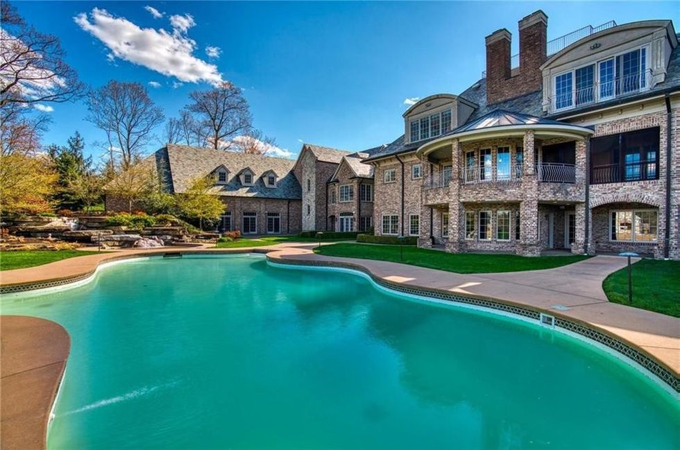 30 Mansions On The Market In Pittsburgh's North Hills
