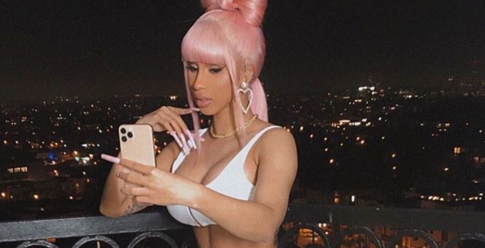 5 Songs That Perfectly Describe Dating Problems In 2020