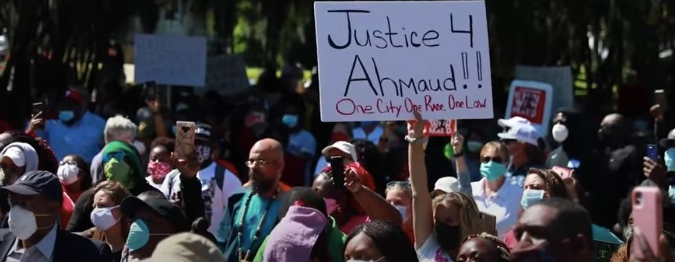 5 Headlines From May 2020 That Remind You Coronavirus Isn't The Only Bad News Going On Right Now