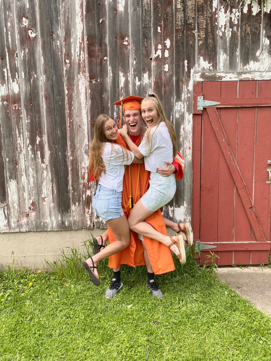 A Letter To My 2020 High School Grad Brother